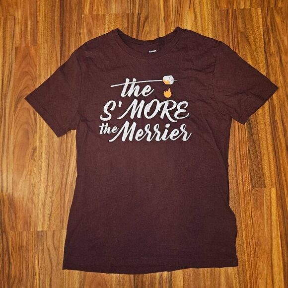 3 for $25 Old Navy Maroon Campfire Graphic Tee Mens Size Small - Picture 1 of 6